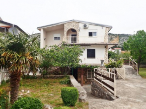 Apartments Darija